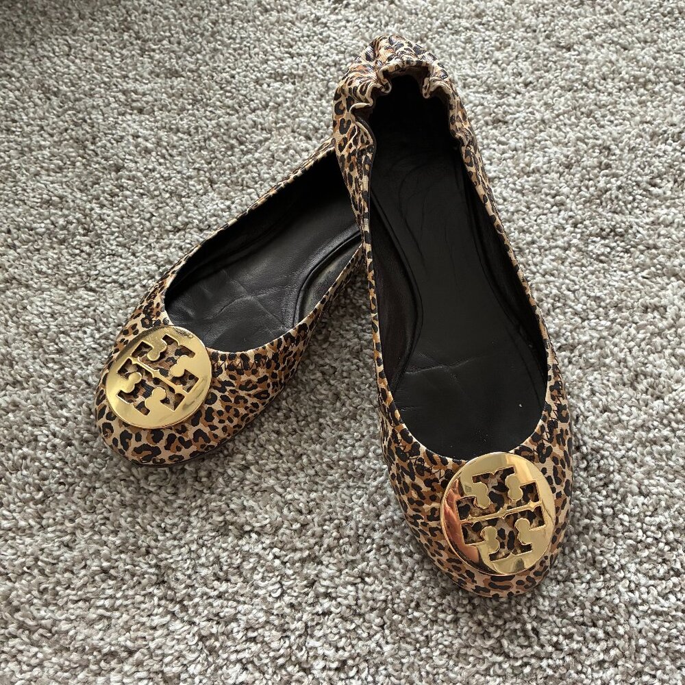 Tory Burch Reva Mini-Leopard Printed Ballerina Flats
